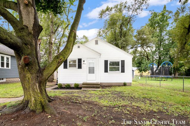 1265 Catherine Avenue, Muskegon, MI 49442
