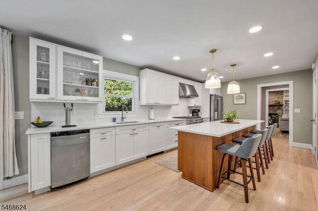 119 Shady Ln, Randolph Twp., NJ 07869