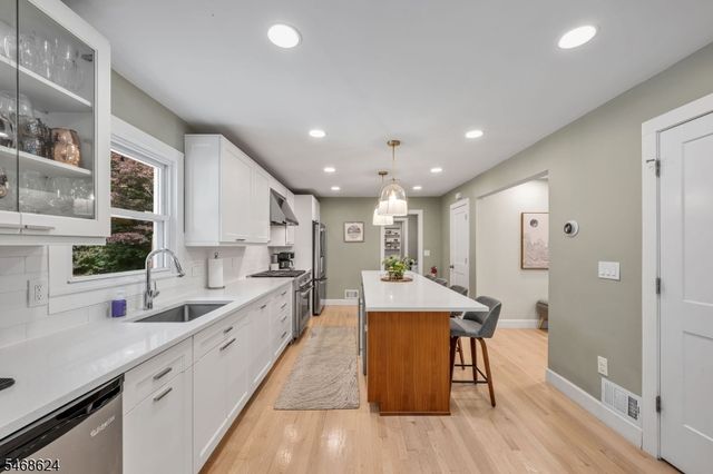 119 Shady Ln, Randolph Twp., NJ 07869