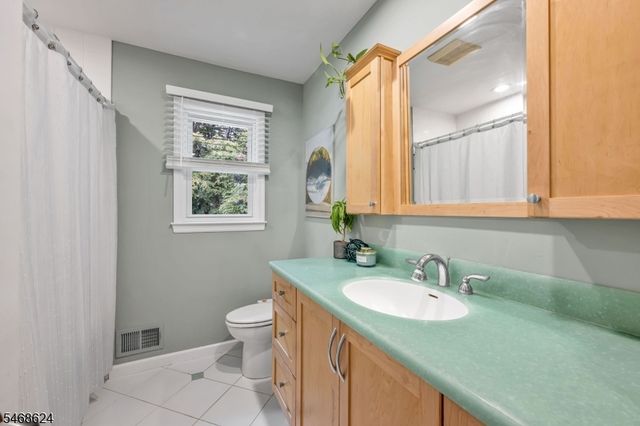 119 Shady Ln, Randolph Twp., NJ 07869