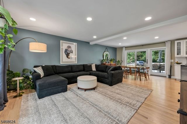 119 Shady Ln, Randolph Twp., NJ 07869