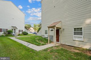 120 AZALEA CT #28-1, Upper Marlboro, MD 20774
