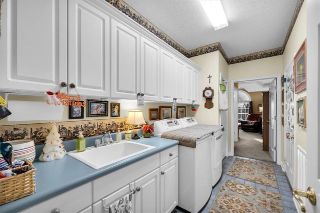 121 Sunset Bay Boulevard, Seneca, SC 29672