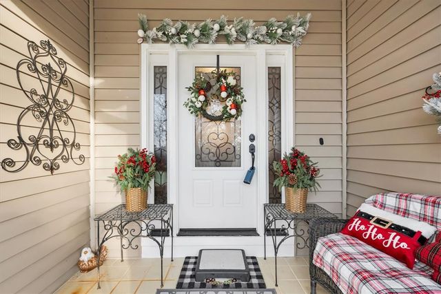 121 Sunset Bay Boulevard, Seneca, SC 29672