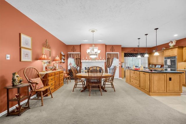 121 Sunset Bay Boulevard, Seneca, SC 29672