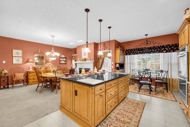 121 Sunset Bay Boulevard, Seneca, SC 29672