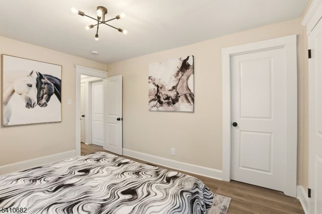 143 Smith St, Newark City, NJ 07106