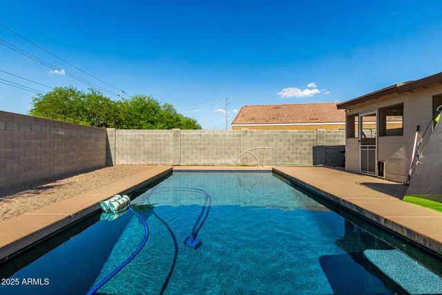 910 W Prior Avenue, Coolidge, AZ 85128