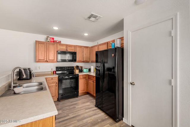 910 W Prior Avenue, Coolidge, AZ 85128