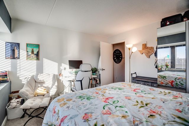 1920 S 1st Street 202, Minneapolis, MN 55454