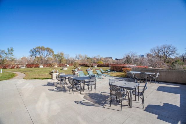 1920 S 1st Street 202, Minneapolis, MN 55454