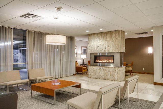 1920 S 1st Street 202, Minneapolis, MN 55454