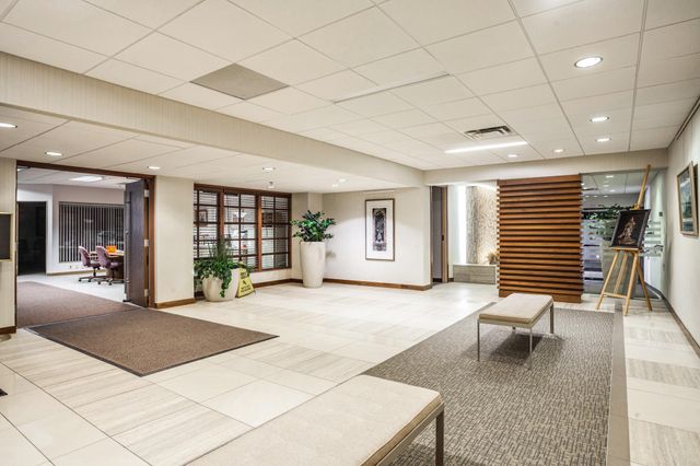 1920 S 1st Street 202, Minneapolis, MN 55454