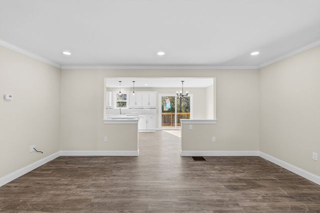 989 Bay Street, Fall River, MA 02724