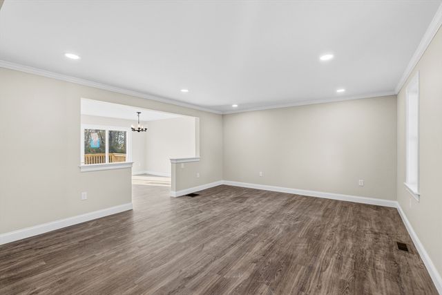 989 Bay Street, Fall River, MA 02724