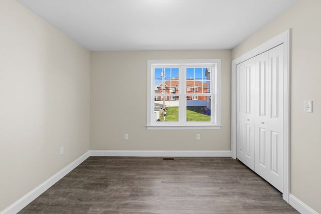 989 Bay Street, Fall River, MA 02724