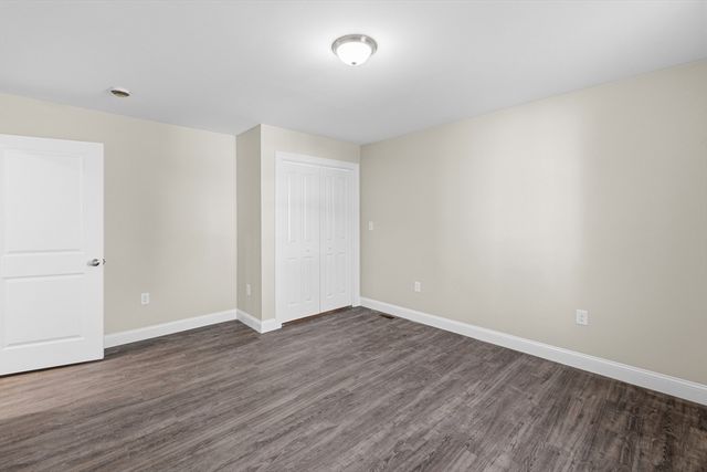989 Bay Street, Fall River, MA 02724