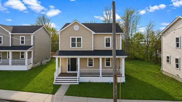 989 Bay Street, Fall River, MA 02724