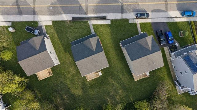 989 Bay Street, Fall River, MA 02724