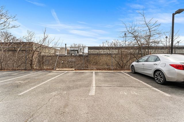 240 Heath St PH18, Boston, MA 02130