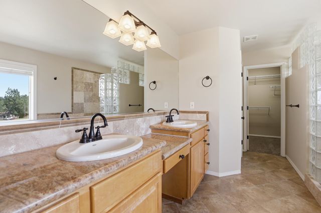 1816 S Viewcrest Ln, Spokane Valley, WA 99212