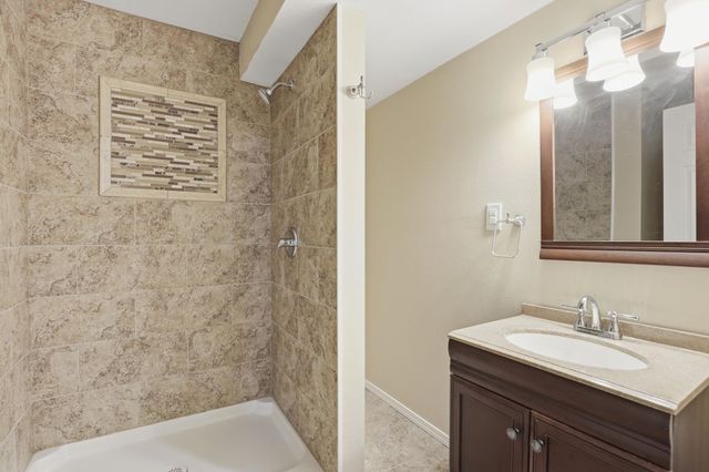 1816 S Viewcrest Ln, Spokane Valley, WA 99212