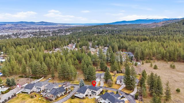 1816 S Viewcrest Ln, Spokane Valley, WA 99212