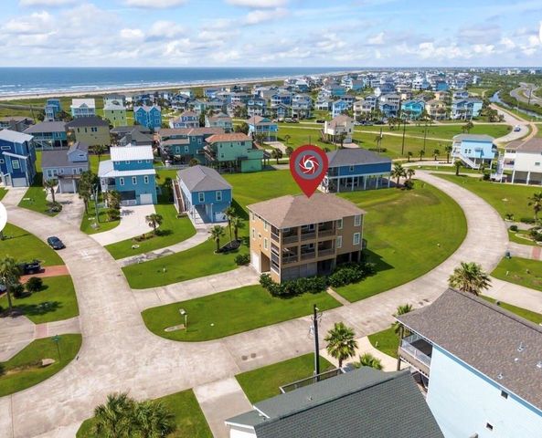 4102 Defender Lane, Galveston, TX 77554