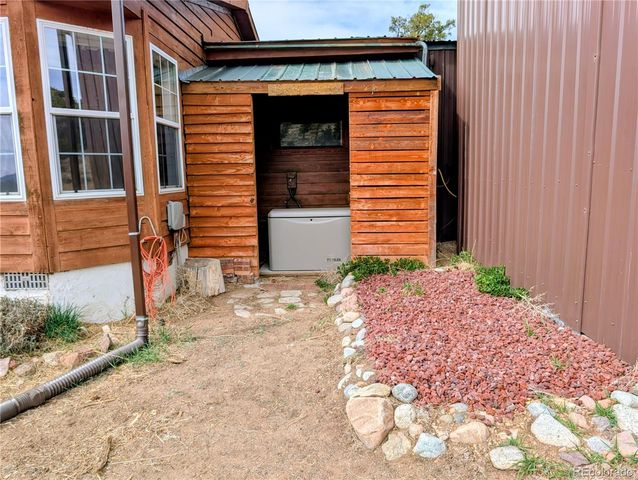 7436 Waligunda Street, Fort Garland, CO 81133