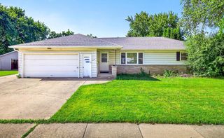 848 W CECIL STREET, Neenah, WI 54956