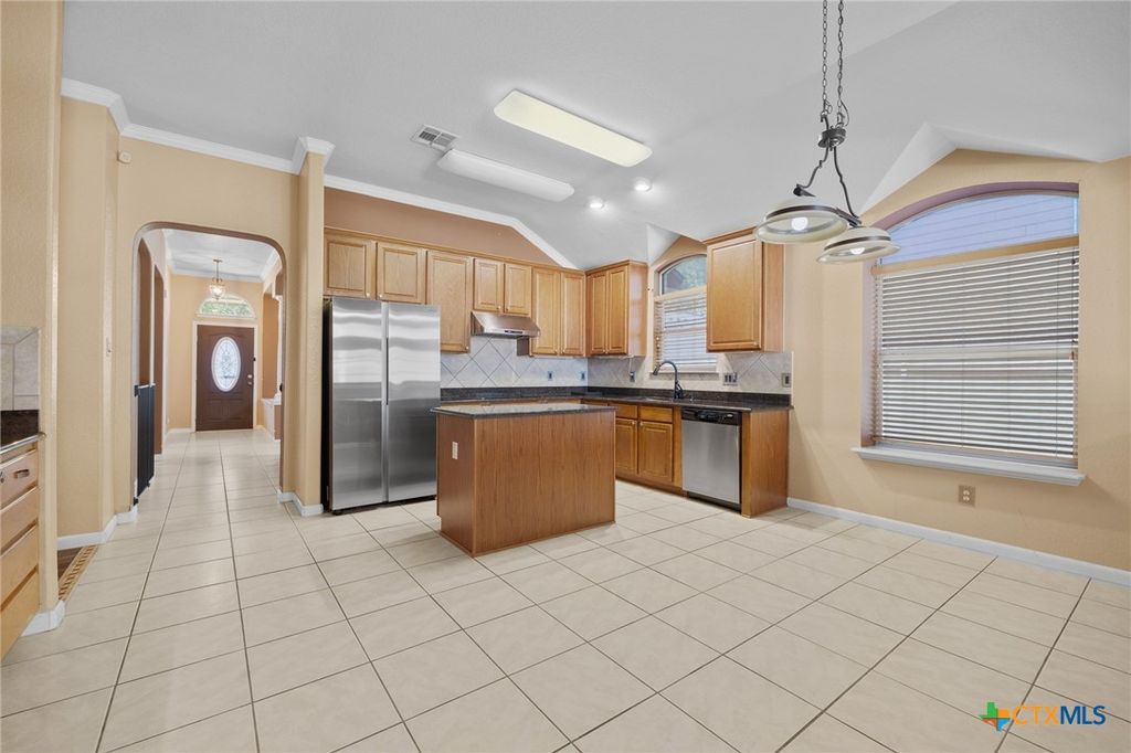 Image 12 of property listing at 1507 Schottische Lane, Killeen, TX 76542