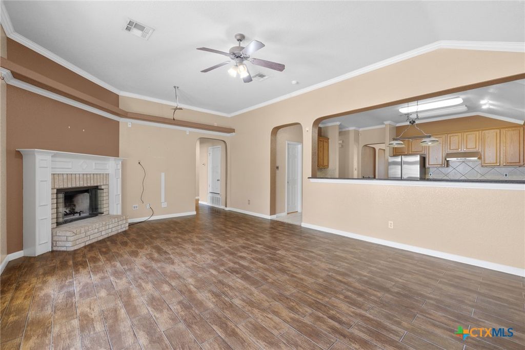 Image 9 of property listing at 1507 Schottische Lane, Killeen, TX 76542