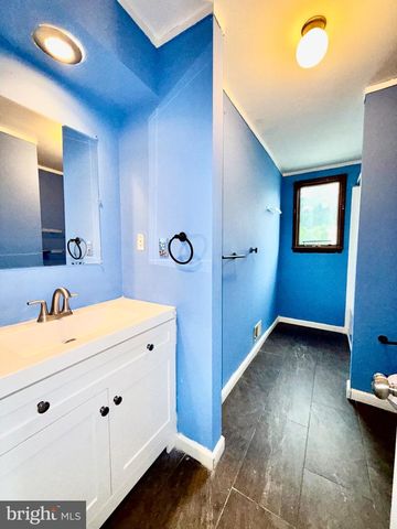 7635 STONEY CREEK DR, Pasadena, MD 21122