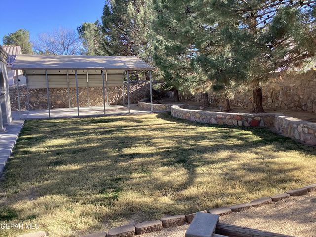 305 Cloud Song E, Santa Teresa, NM 88008