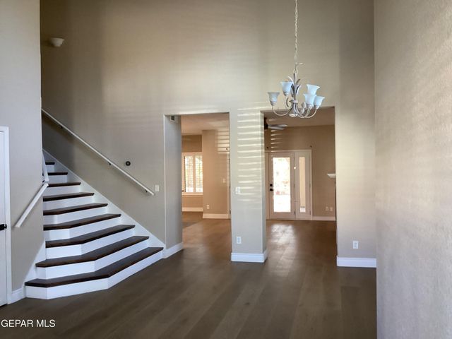 305 Cloud Song E, Santa Teresa, NM 88008