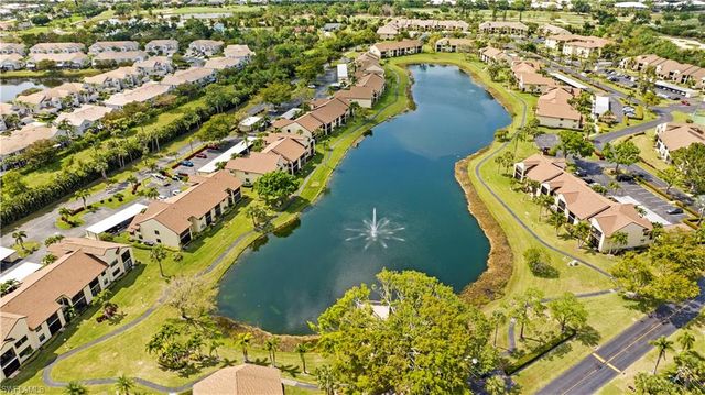 8430 Charter Club CIR 3, Fort Myers, FL 33919