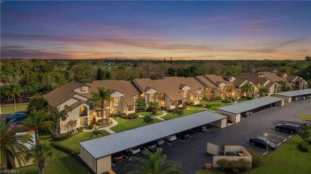 8430 Charter Club CIR 3, Fort Myers, FL 33919