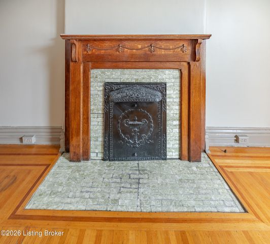 509 W Hill St, Louisville, KY 40208