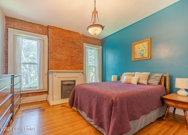 509 W Hill St, Louisville, KY 40208