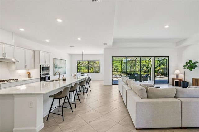 16309 TRADEWIND TERRACE, Lakewood Ranch, FL 34211