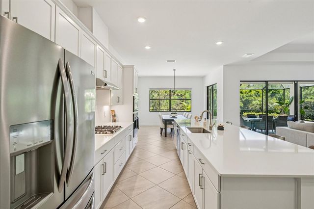 16309 TRADEWIND TERRACE, Lakewood Ranch, FL 34211