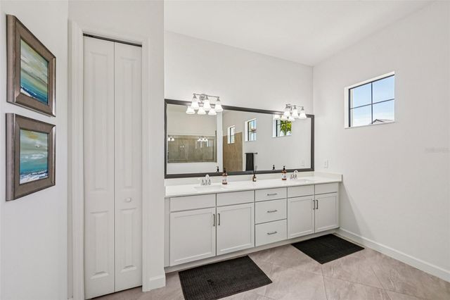 16309 TRADEWIND TERRACE, Lakewood Ranch, FL 34211