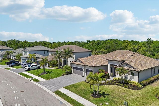 16309 TRADEWIND TERRACE, Lakewood Ranch, FL 34211