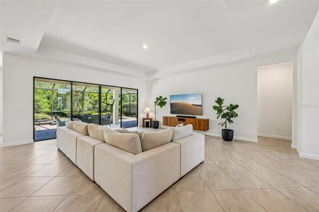 16309 TRADEWIND TERRACE, Lakewood Ranch, FL 34211