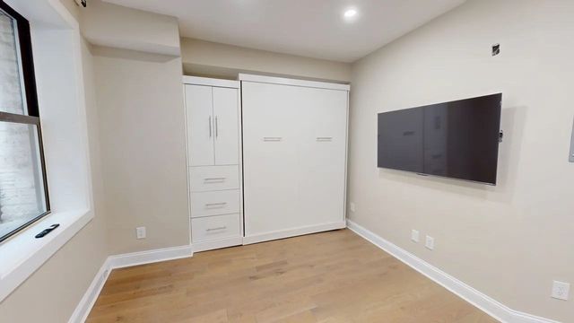 31-35 India St 303, Boston, MA 02110