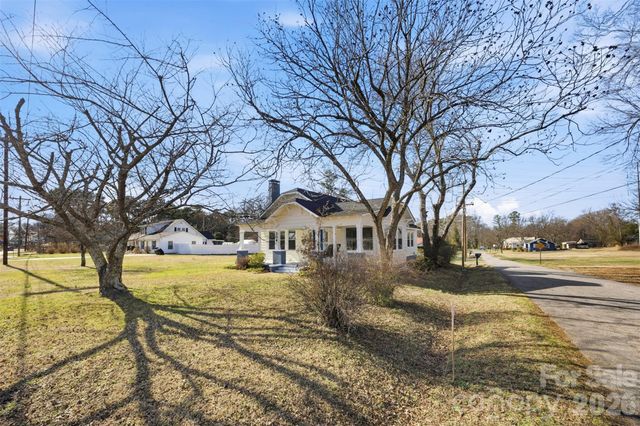 304 Lowrance Avenue, Kannapolis, NC 28081