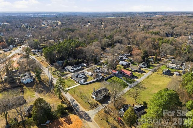 304 Lowrance Avenue, Kannapolis, NC 28081