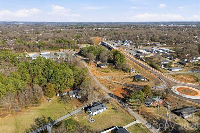 304 Lowrance Avenue, Kannapolis, NC 28081