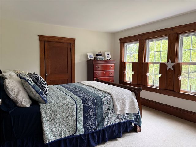 24 Victory Highway Highway, Glocester, RI 02814