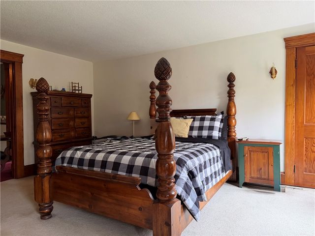 24 Victory Highway Highway, Glocester, RI 02814